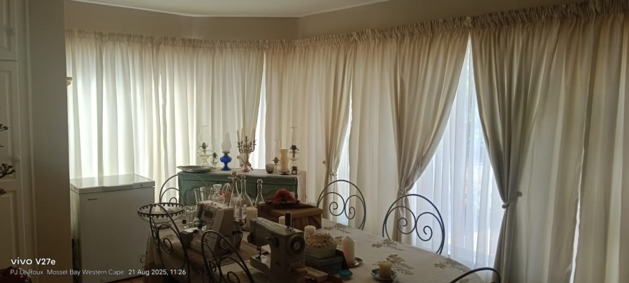 3 Bedroom Property for Sale in Hartenbos Central Western Cape